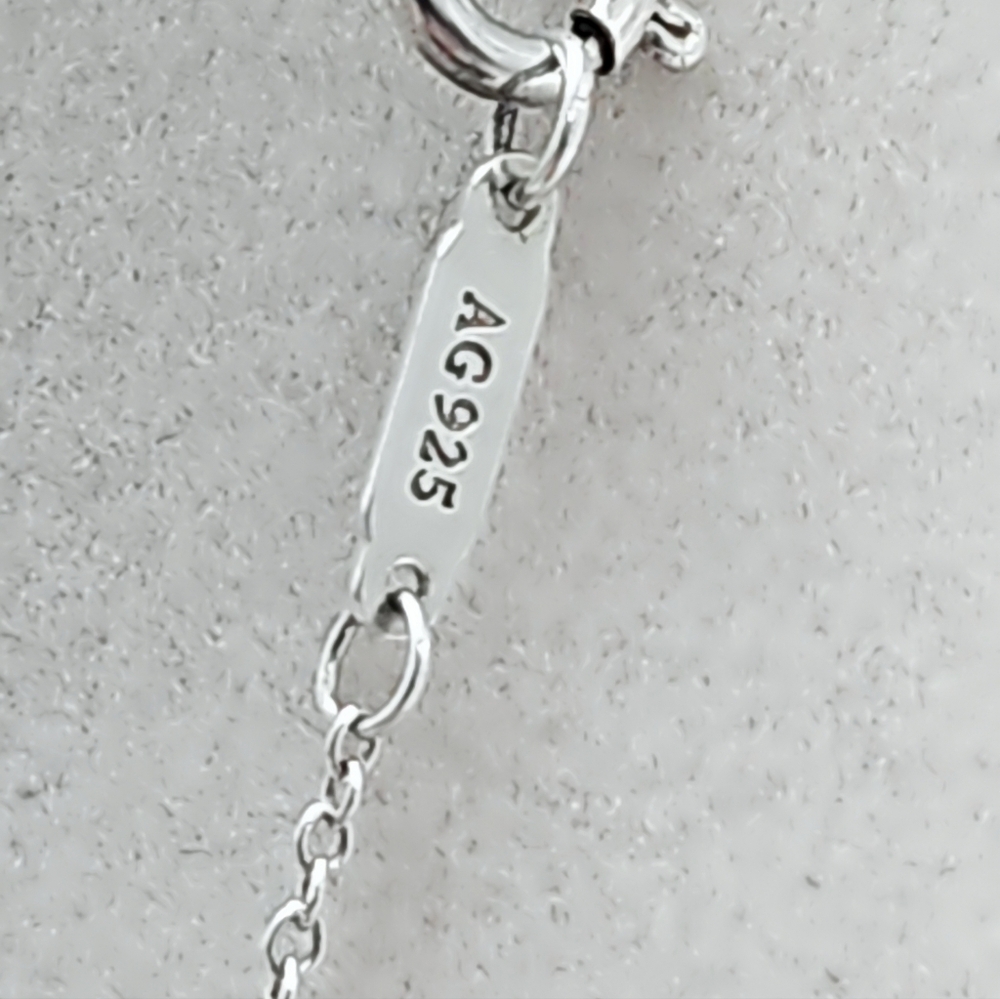 Authentic Tiffany And Co Mini Heart Necklase - Picture 4 of 10